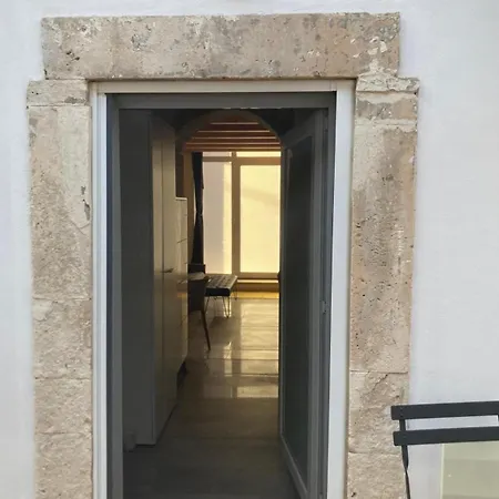 Apartament Casa Leone 02 *